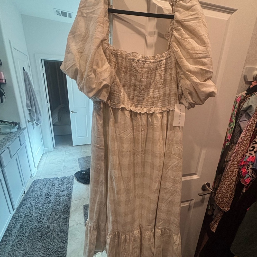 Chic Beige Long Sleeve Dress